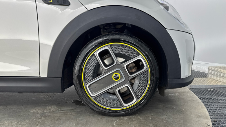 MINI Hatchback 135kW Cooper S Level 1 33kWh 3dr Auto Electric Hatchback